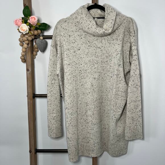 Athleta Bayshore Long Sleeve Cowl Turtleneck Wool Cashmere Sweater Size Medium - Picture 1 of 9